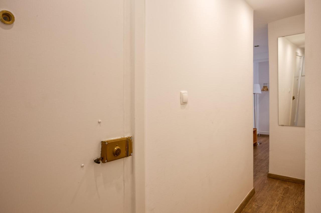 Cozy apartment in Lisbon's center! Buitenkant foto